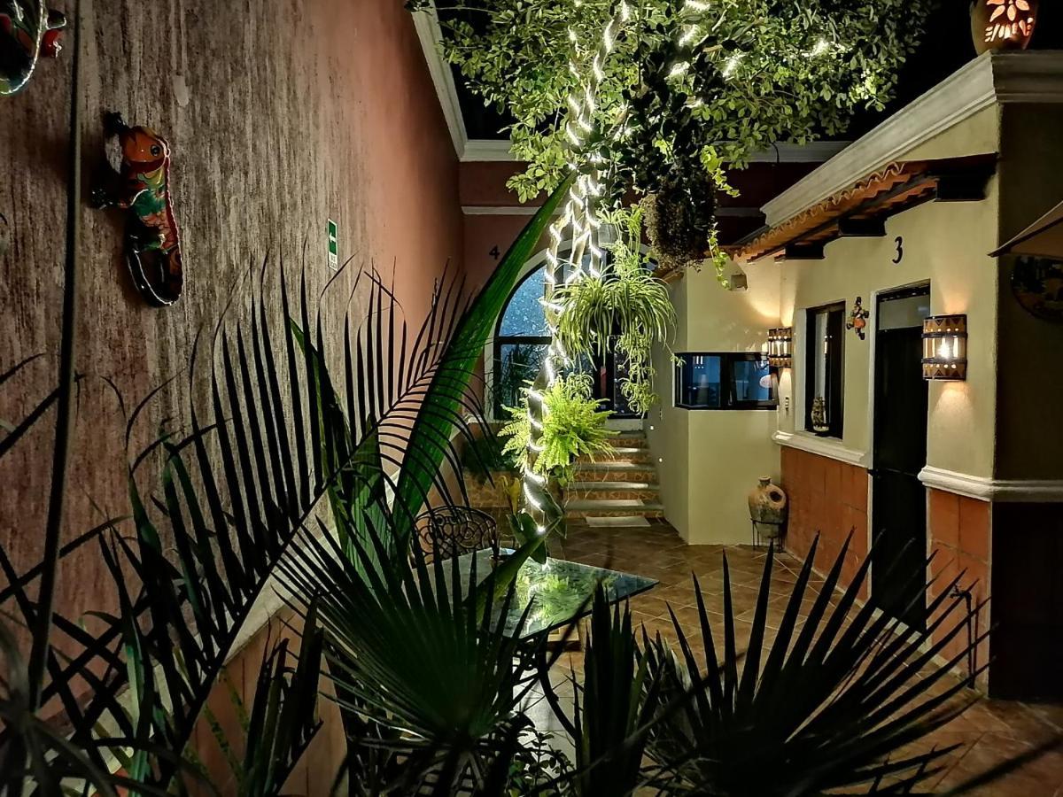 Aparta-Hotel Casa Real Apartamentos Chapala Luaran gambar